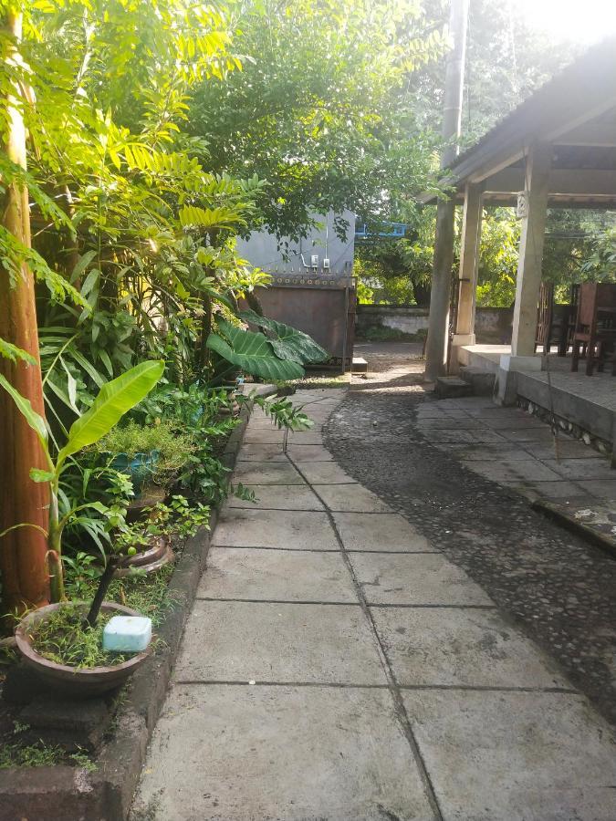 Santa Fe Homestay & Warong 아메드 외부 사진